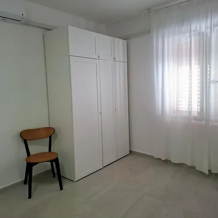 Puntina, Prázdninový dům