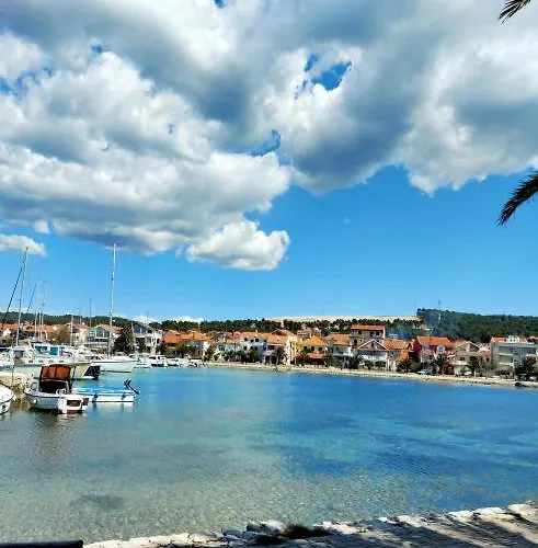 Nyaraló Puntina, Bibinje