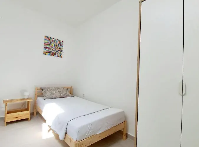 Puntina, Nyaraló Bibinje