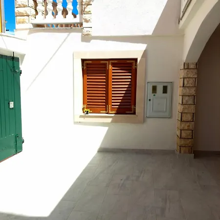 Puntina, Ferienhaus *